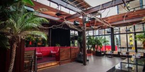 Hip hop/Caribbean/Latin DL Rooftop Day Party by NYC Top Promoter Follow 11455 followers @ The DL 95 Delancey Street New York, NY 10002 United States | | |